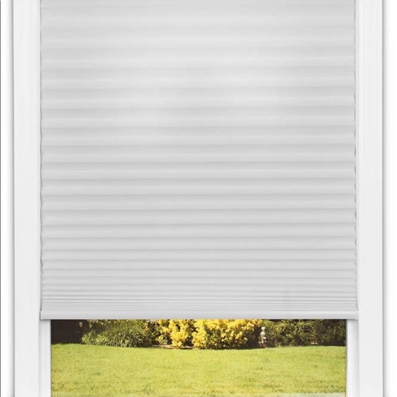 Redi Shade Trim-At-Home Cordless Fabric Shade (Fits Windows 19"-30") - Picture 1 of 5